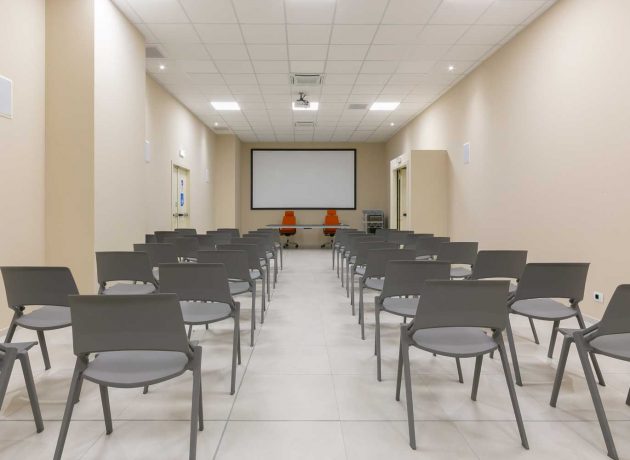 sala_meeting_ragusa_business_hotel_camere